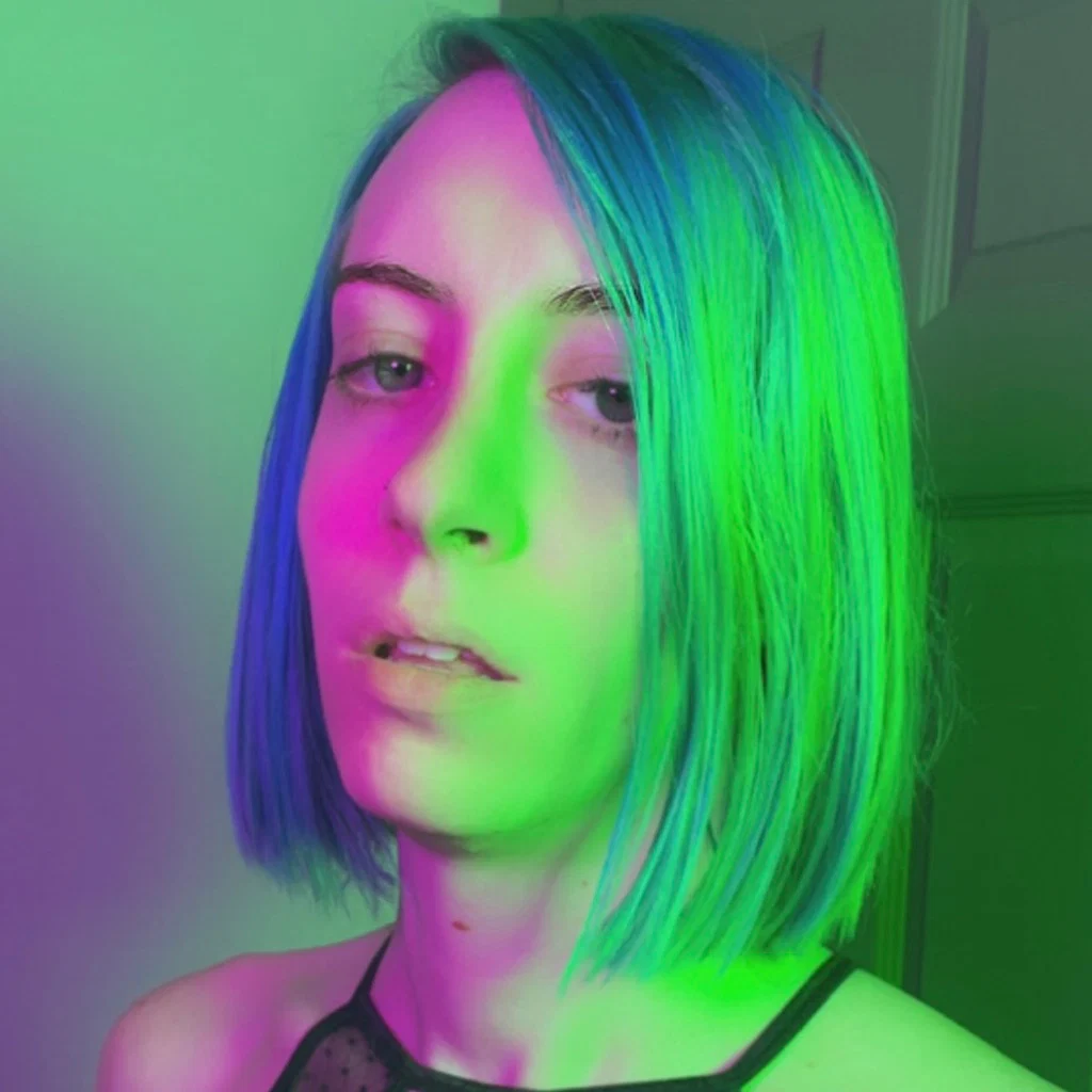 Ember Winters's avatar
