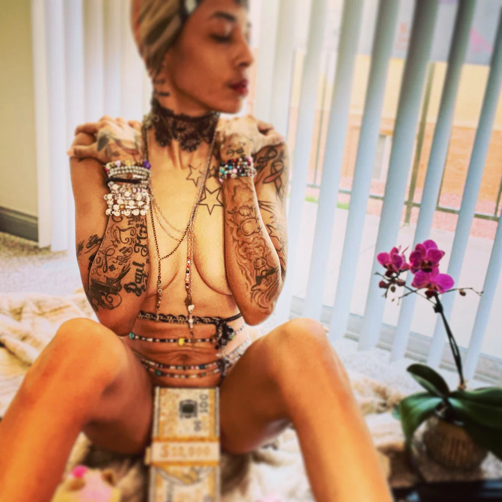 Bebe's avatar