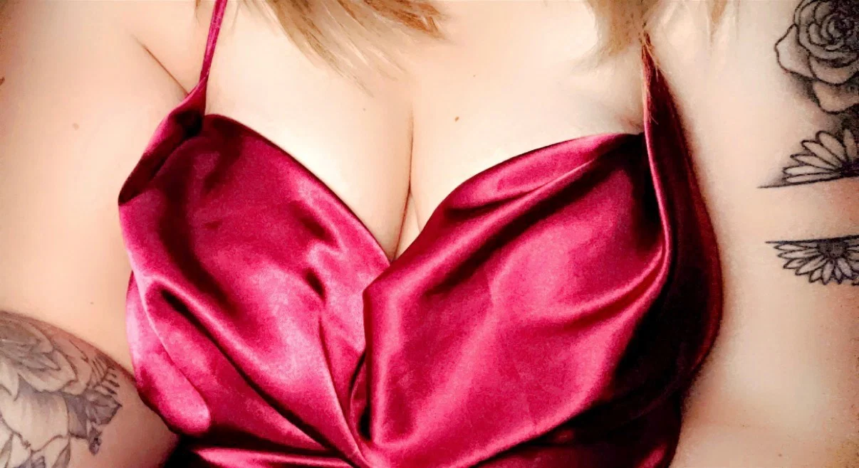 Caitlin profile banner