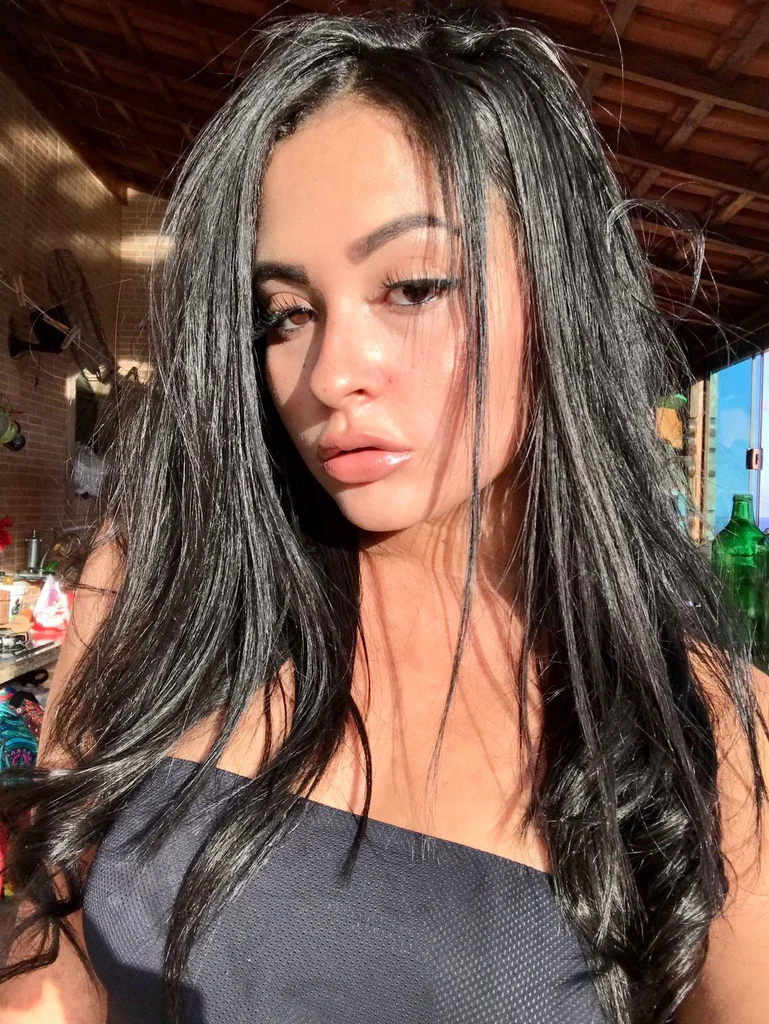 Adriana☀️'s avatar