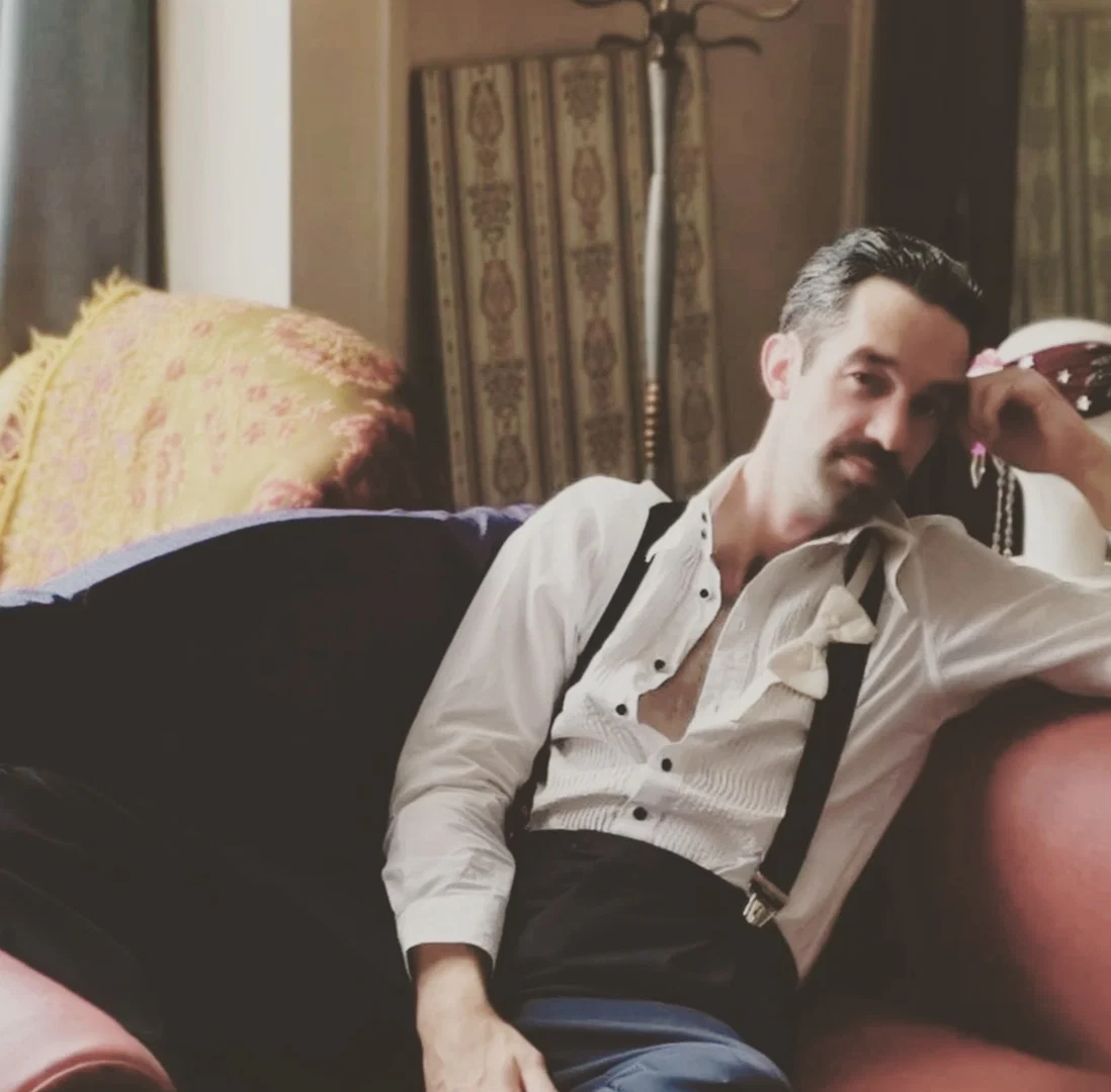 The Moony Dandy profile banner