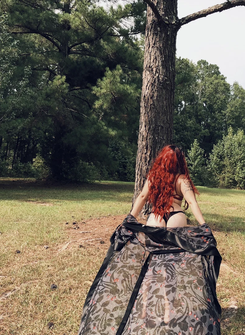 Free Raven Marie profile banner