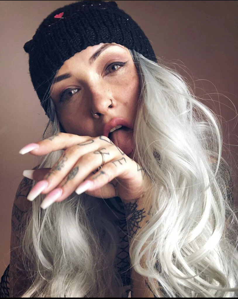 Amylipsticklou