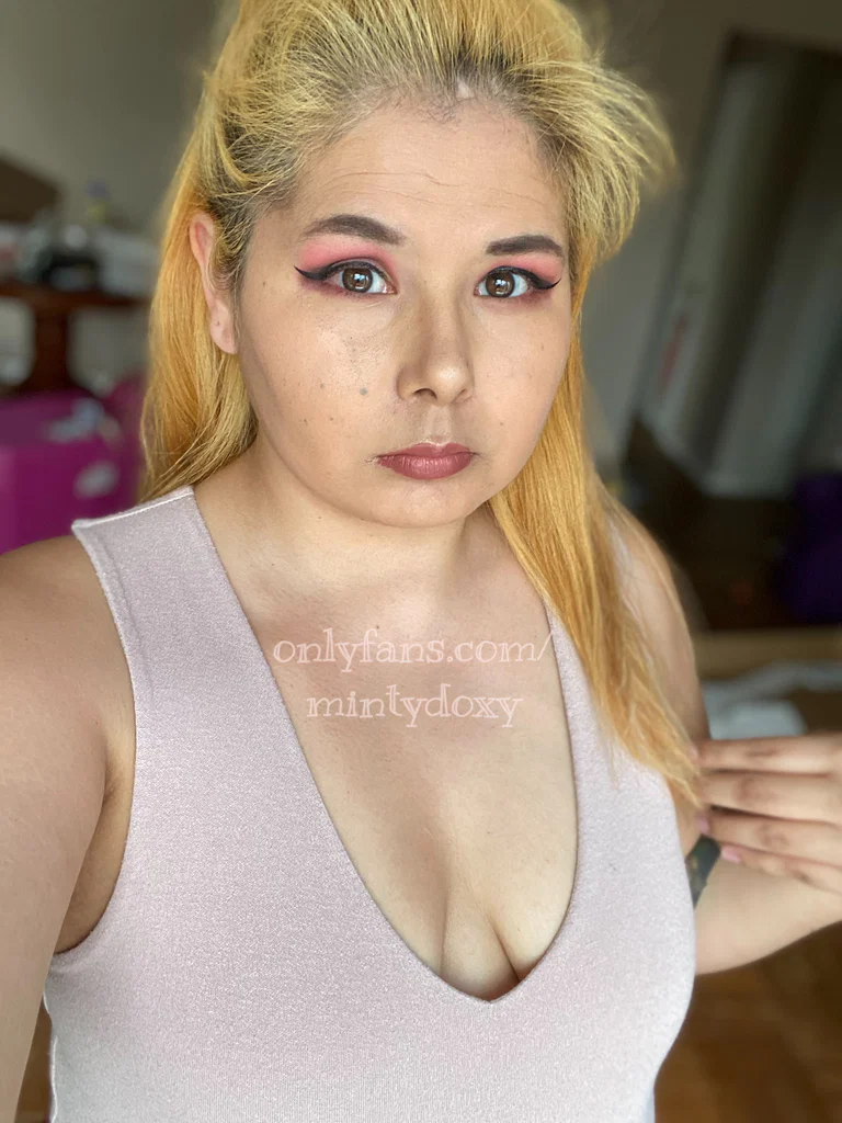 Angel Doxy's avatar