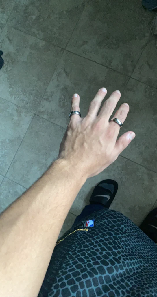 A🤝's avatar