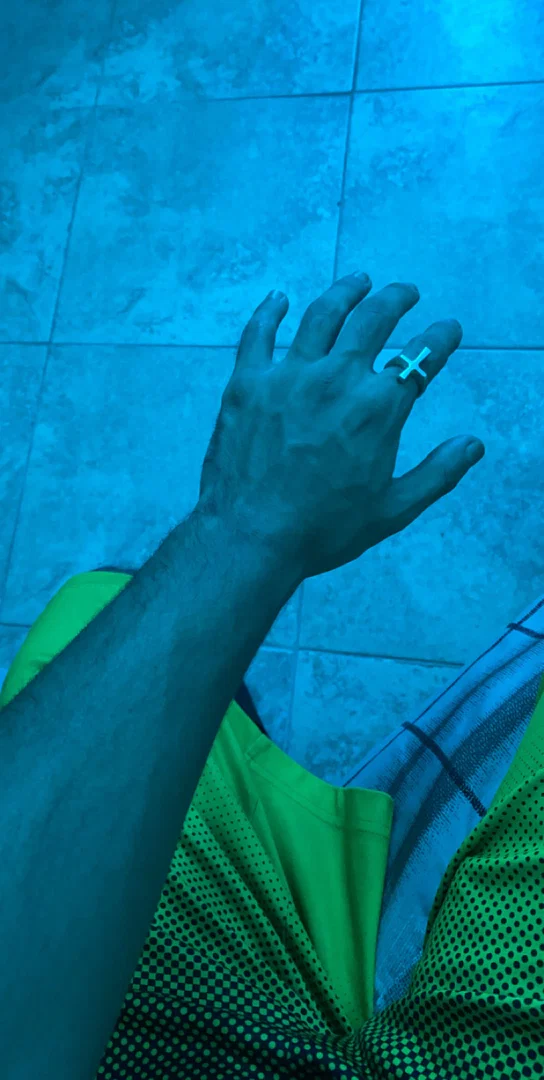 Aπ€ profile banner
