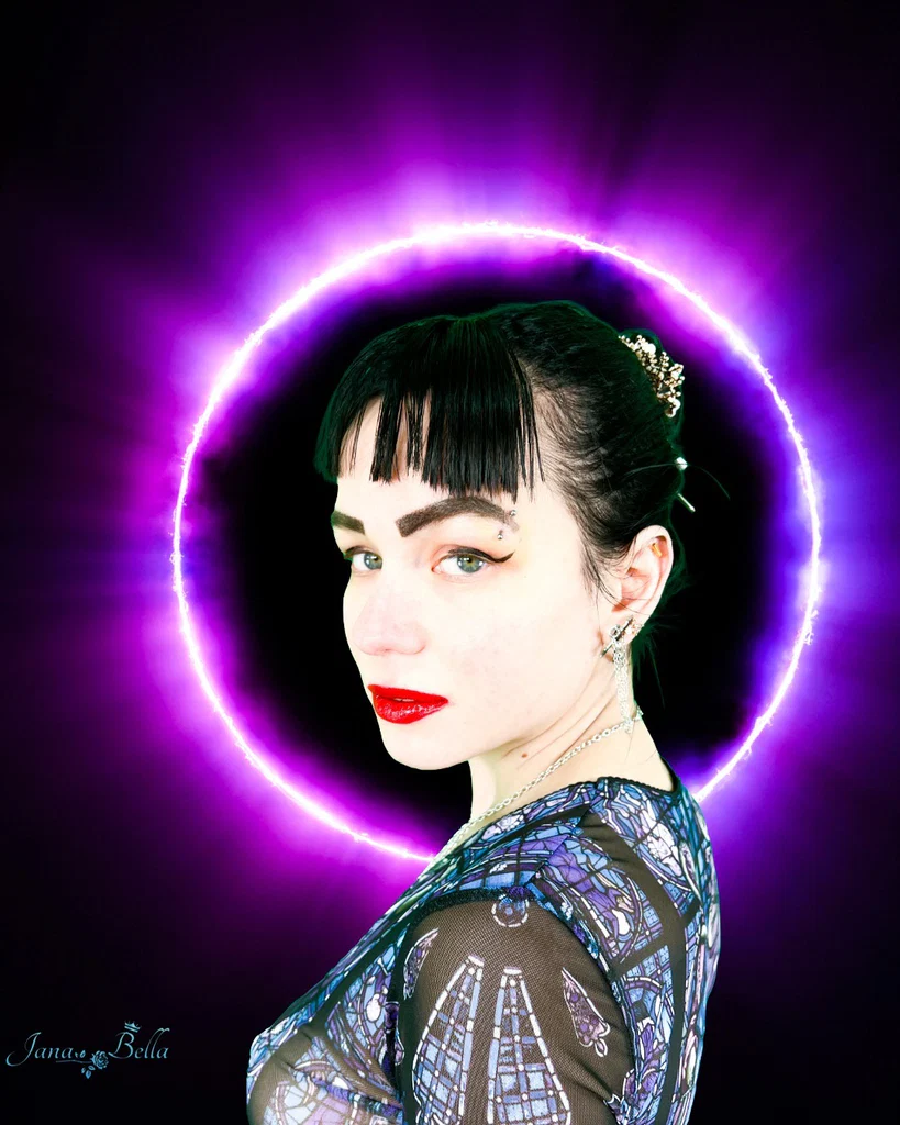Jana Bella creator profile
