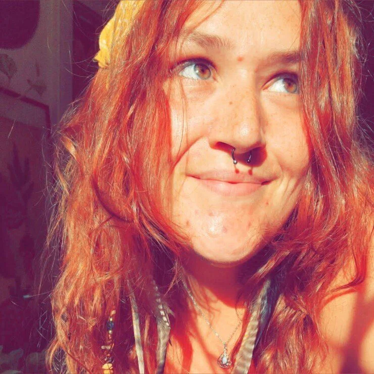 Hazel🎶🔮💜's avatar