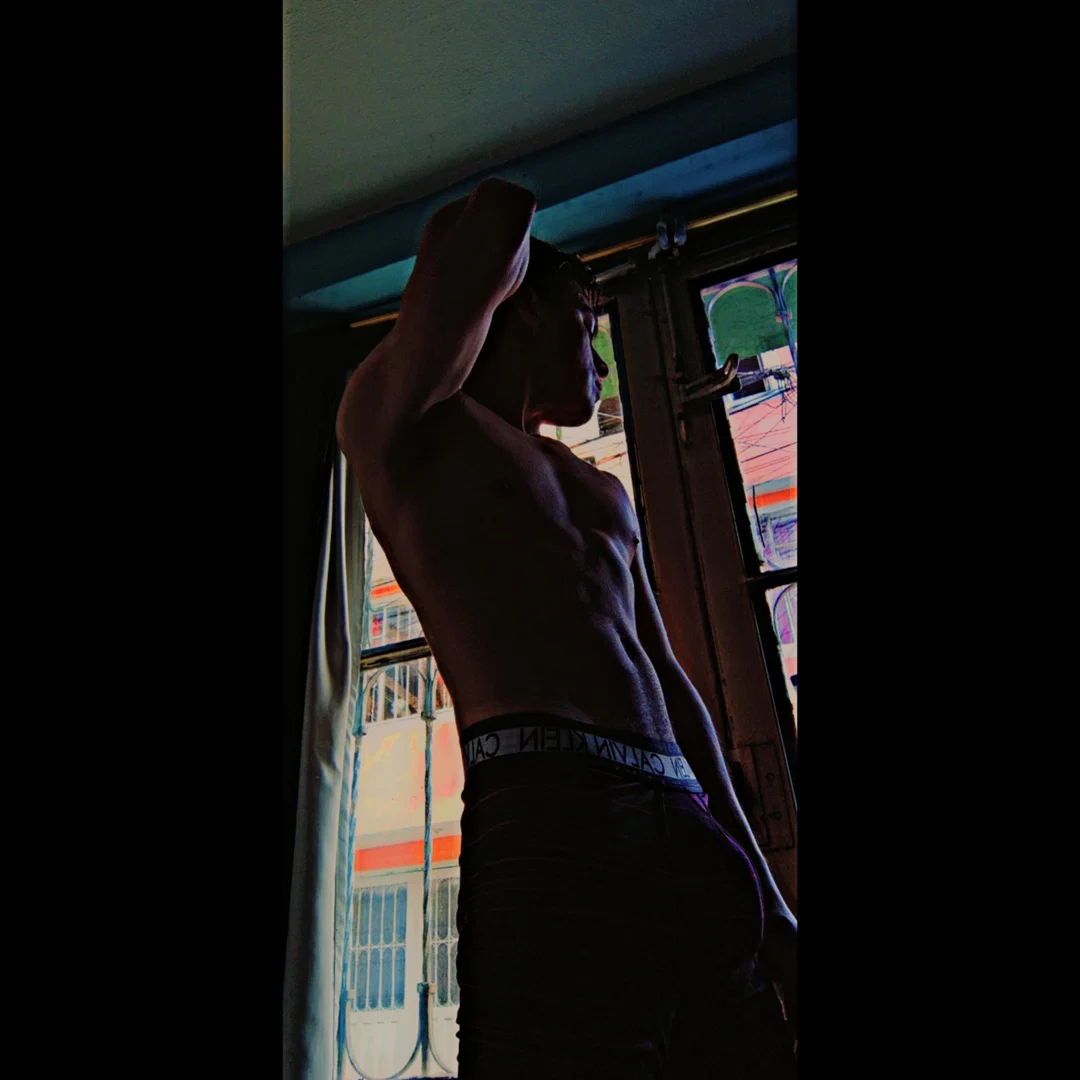 Julian Neira profile banner