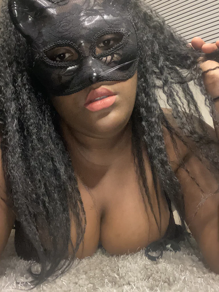THE MASKED COUPLE