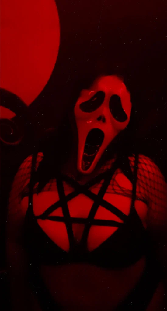 Thicc Goddess Gothic's avatar