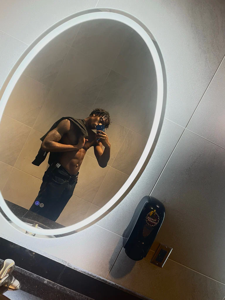 Mister's avatar