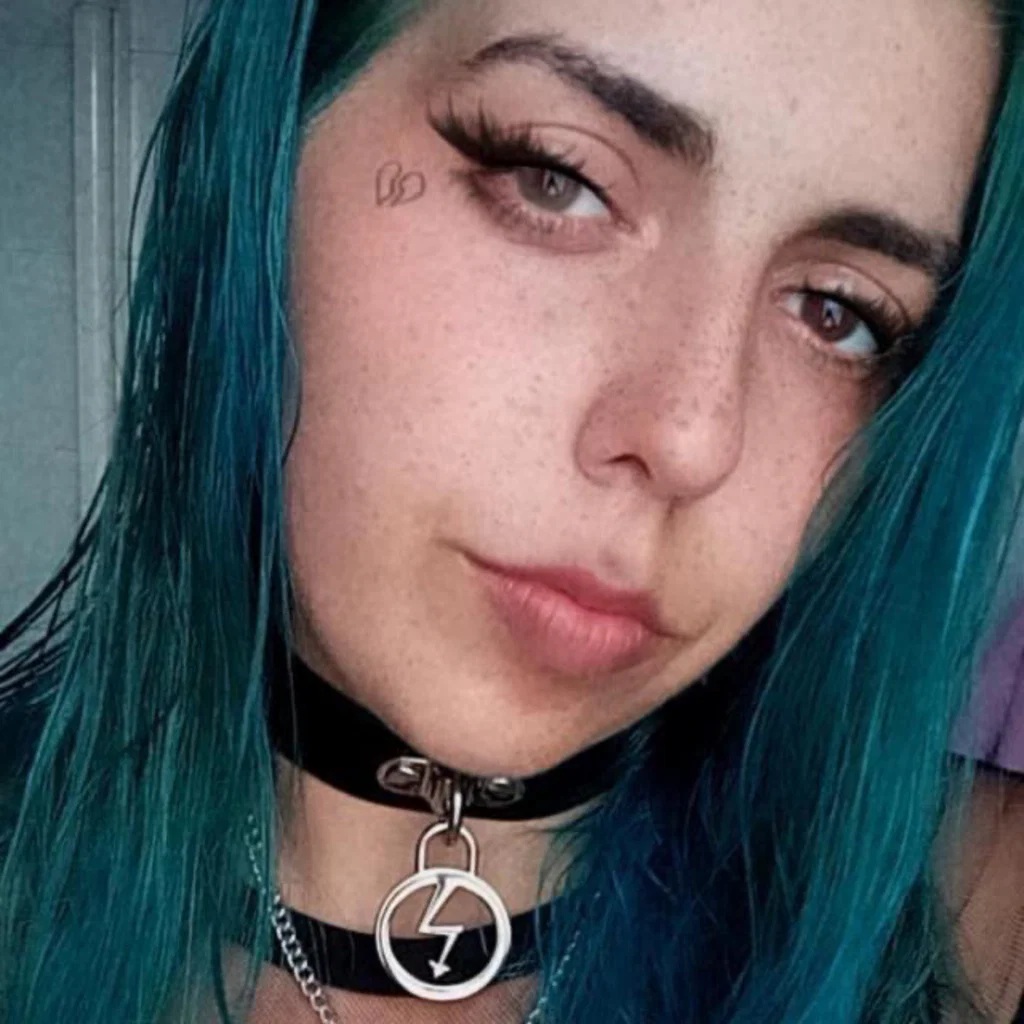 😈RANDOMHOE😈's avatar