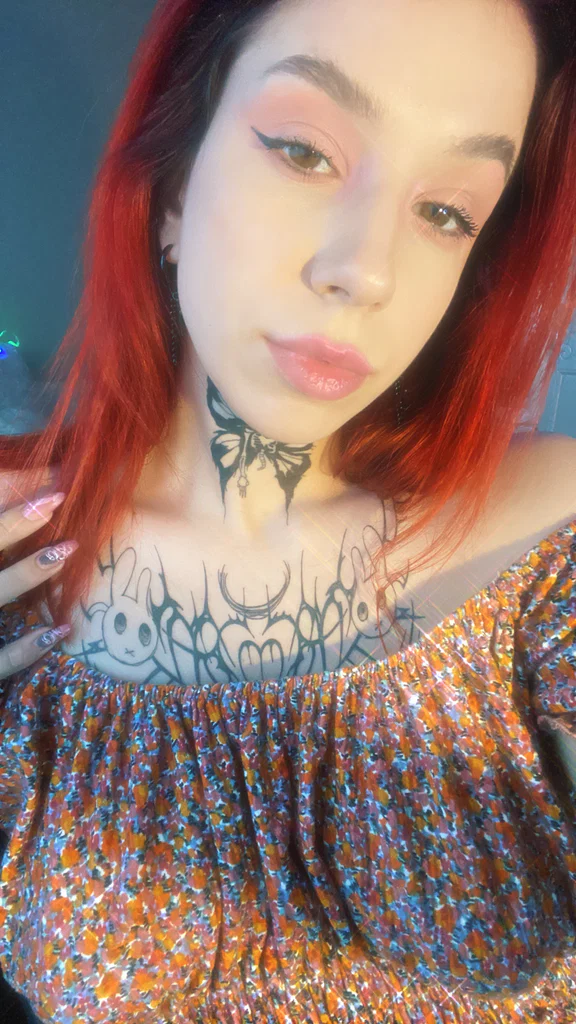 Lucy's avatar