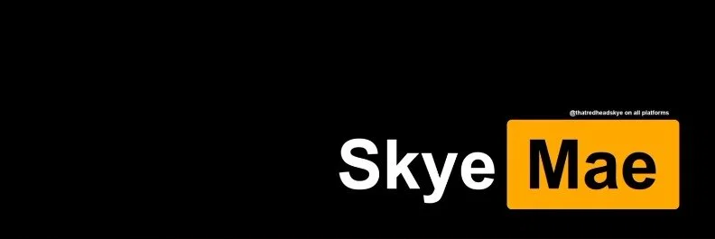 Skye Mae🌸 profile banner