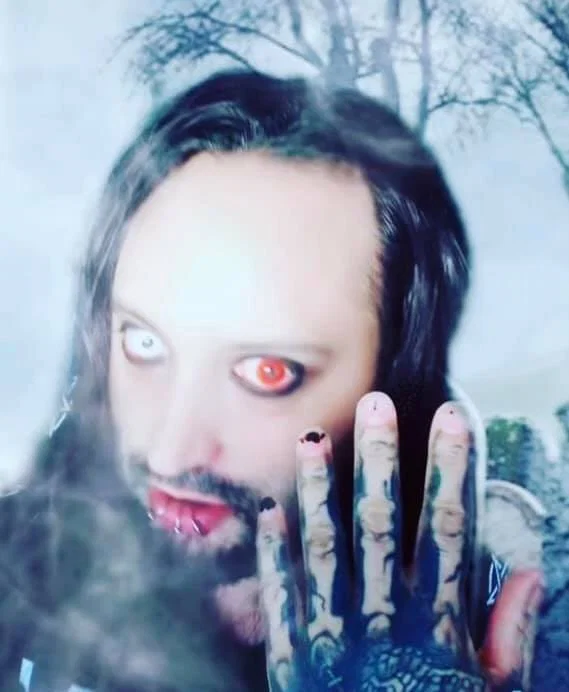 Ashley Graves's avatar