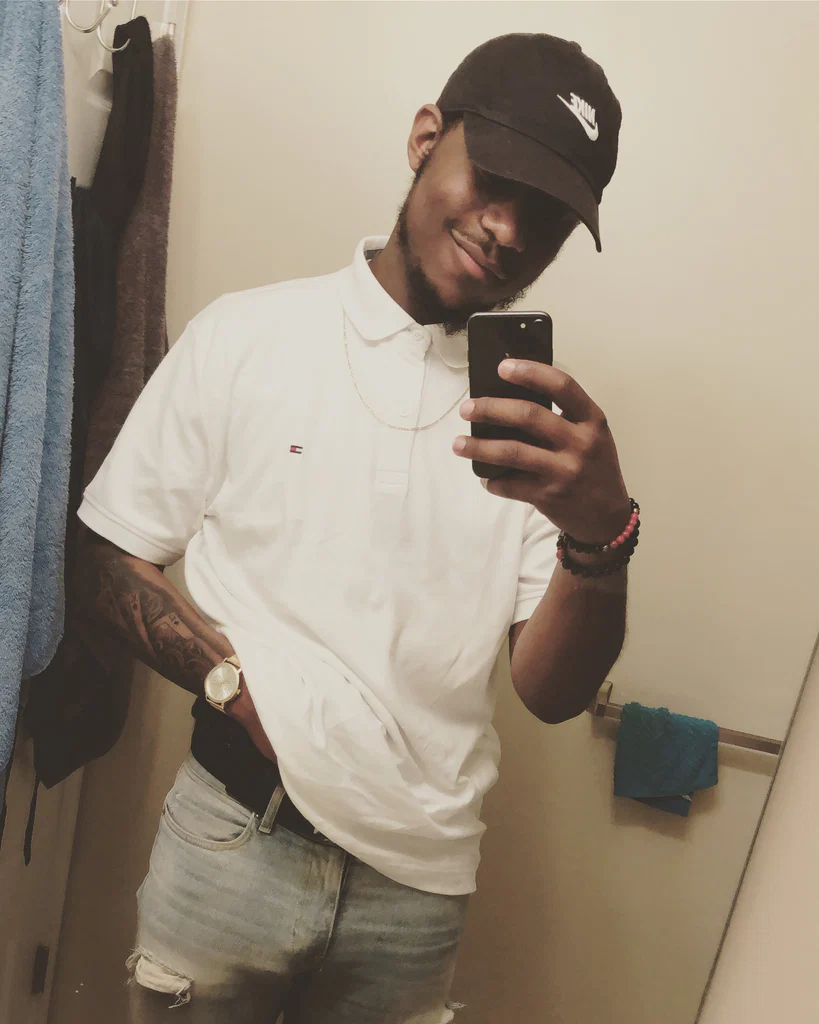 Legacy ✨'s avatar