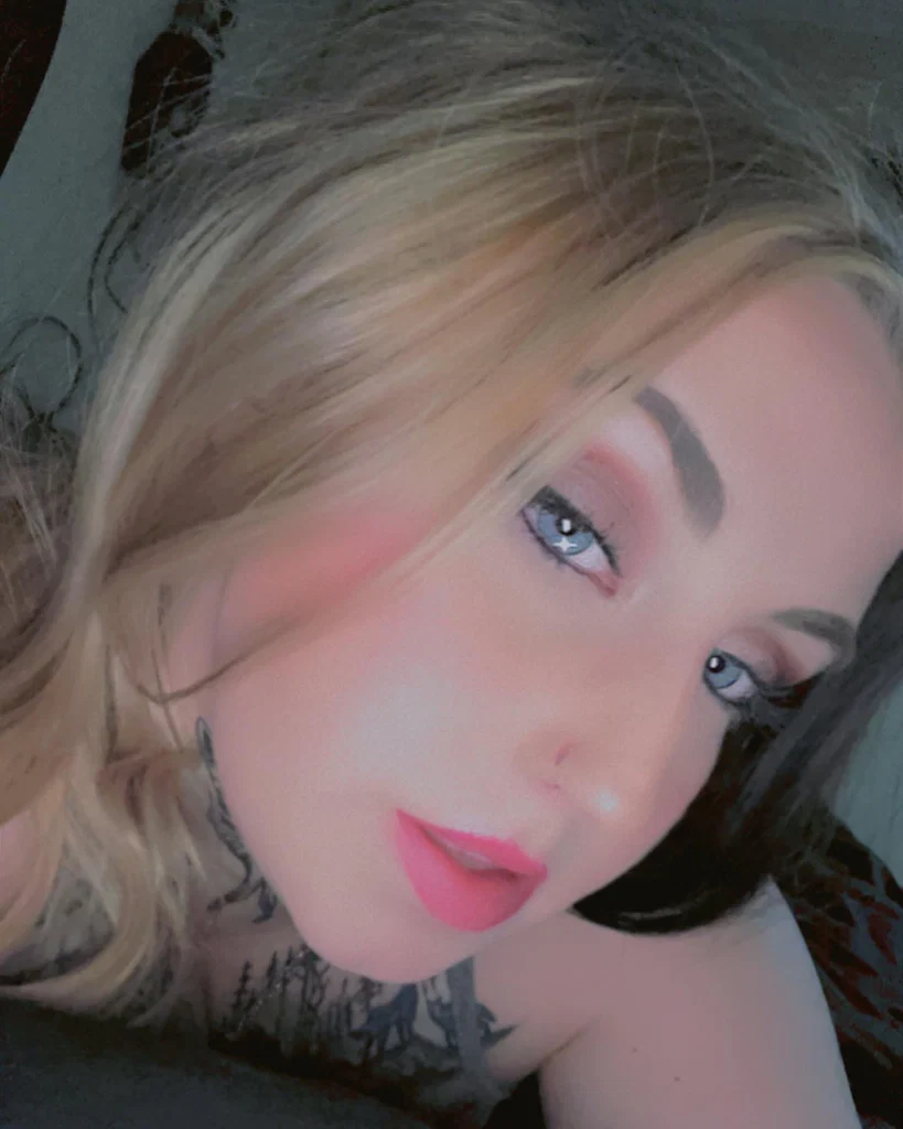 Kristina's avatar