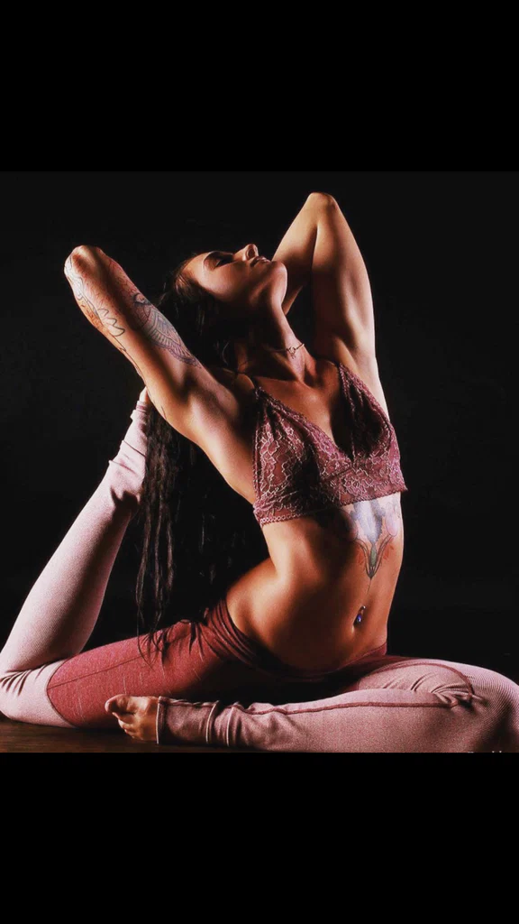 Stephanie  Samadhi's avatar