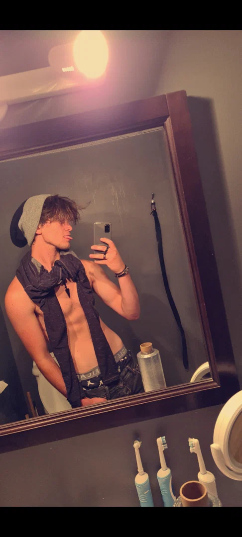 Nick Storm profile banner