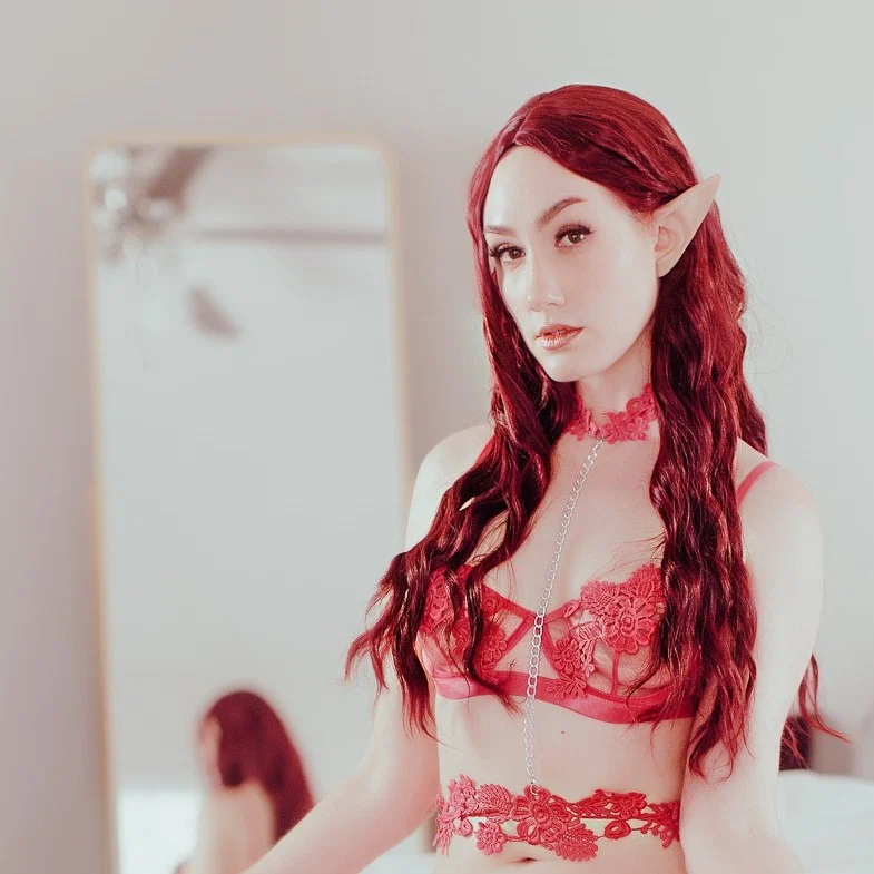 Emalynde's avatar