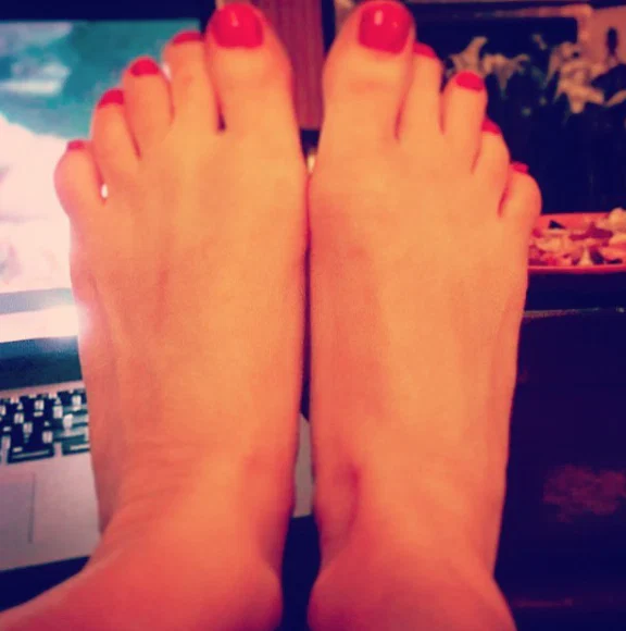 Ms Neat Feet's avatar