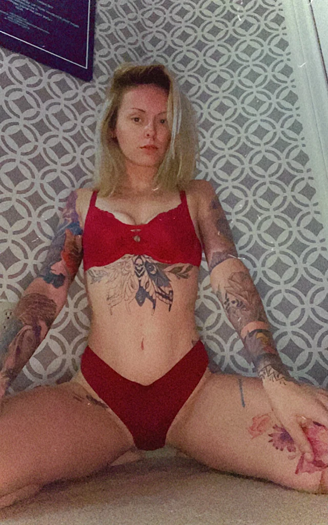 Daddy's Issues's avatar