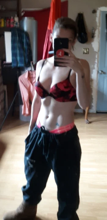 Fanny Moon's avatar