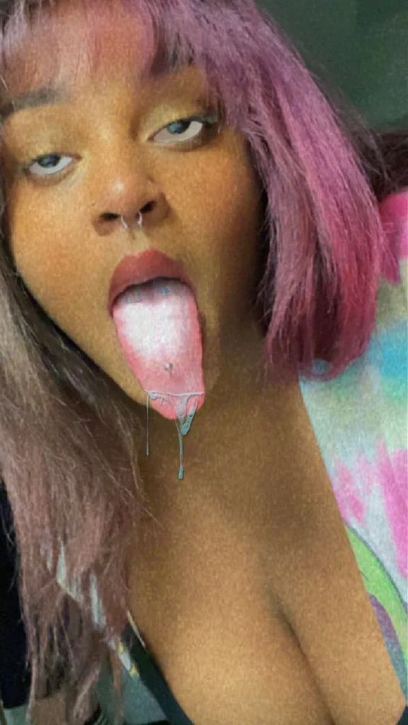 JeniI Beau's avatar