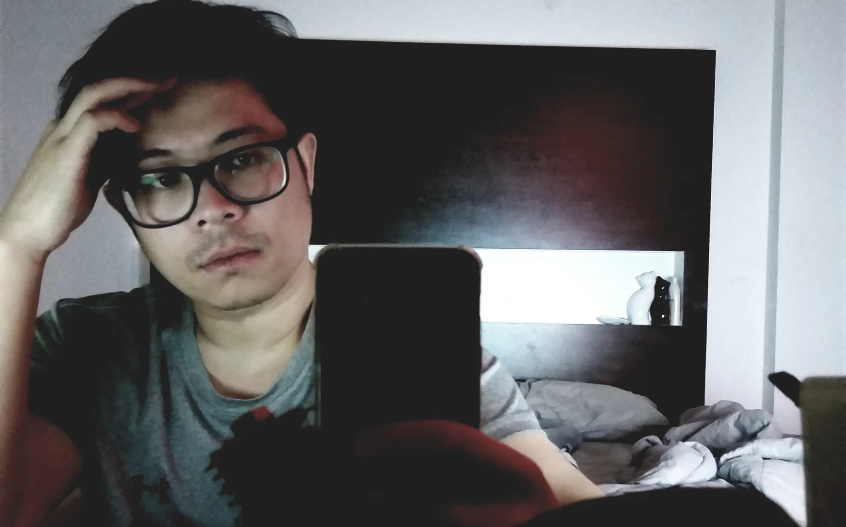 ไอ่แว่นขี้เงี่ยน profile banner