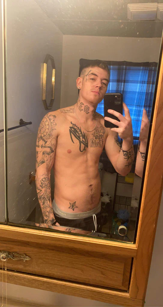 Tatteddadbod's avatar