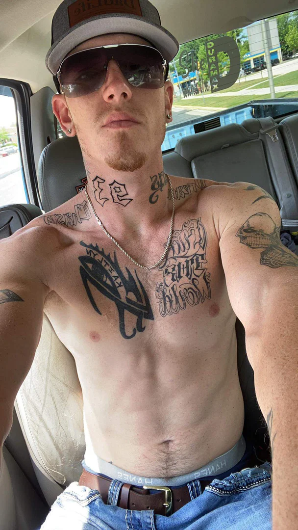 Tatteddadbod profile banner