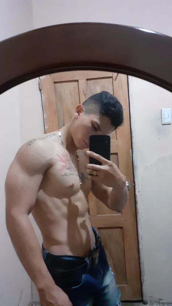 Luayn69's avatar