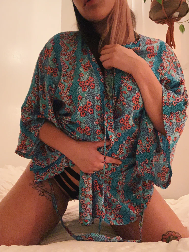 Amelia Bloom Premium Account🌹's avatar