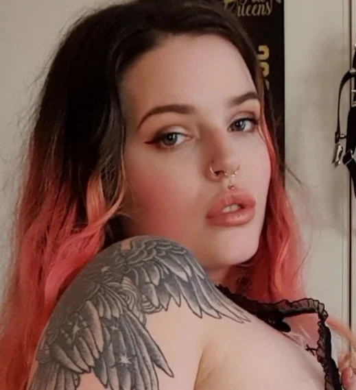 Luci Faith's avatar