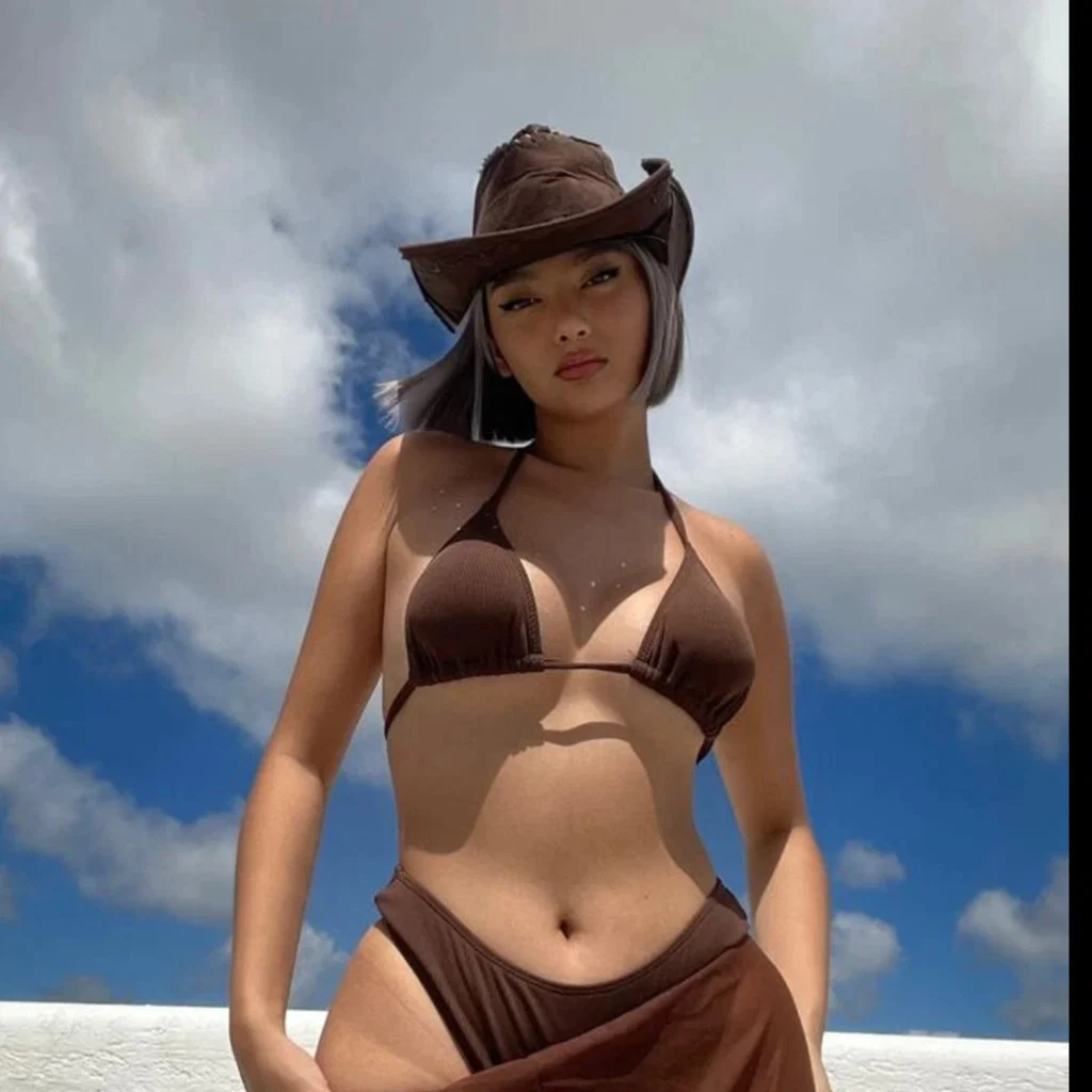 Maya 🔥's avatar