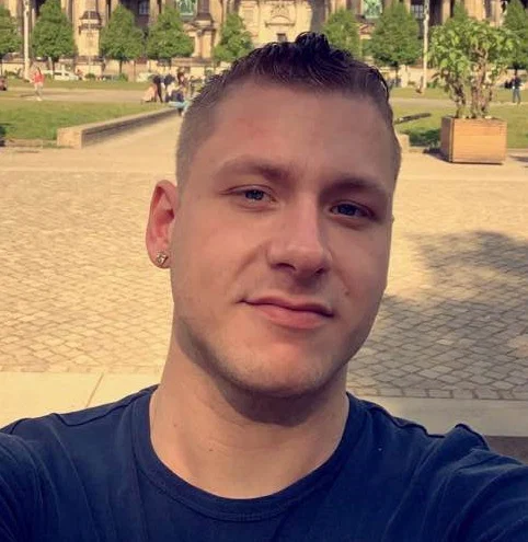 Dutch Dude's avatar