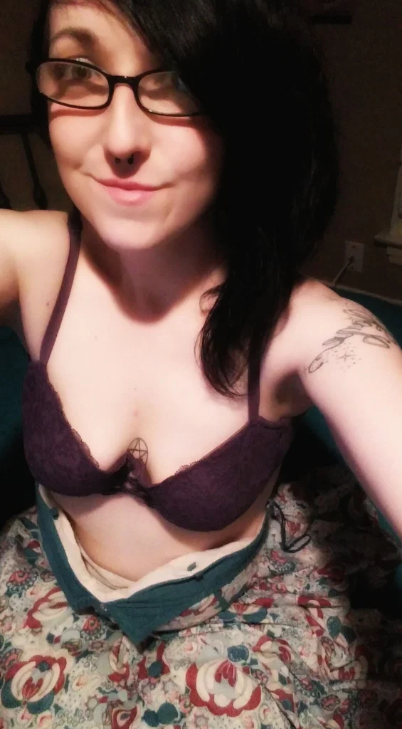 Wednesday's avatar