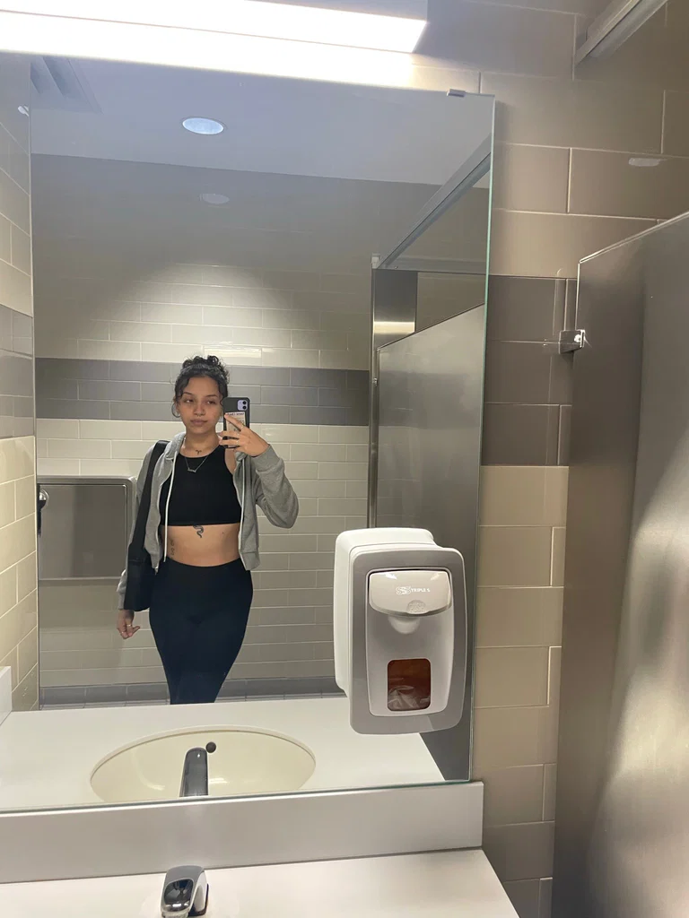 Sarah-Lynn's avatar