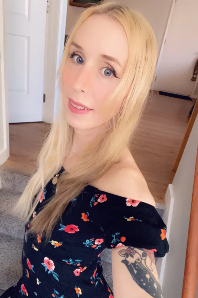 Kassie Never's avatar