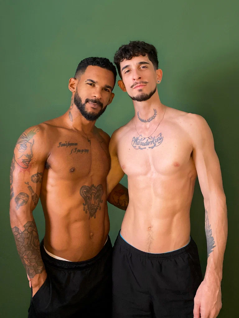 👨🏾‍❤️‍👨🏻 Caio &amp; Ian FREE 🎁's avatar