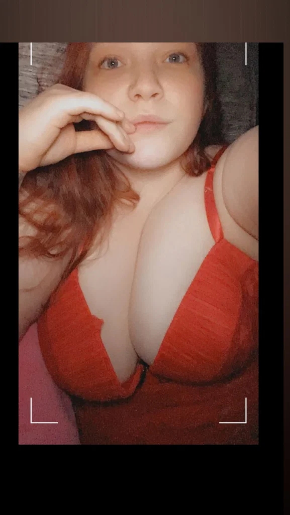 ErrOtIC 🍑💦's avatar