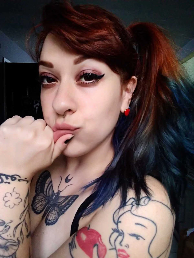 Chelly Bomb's avatar