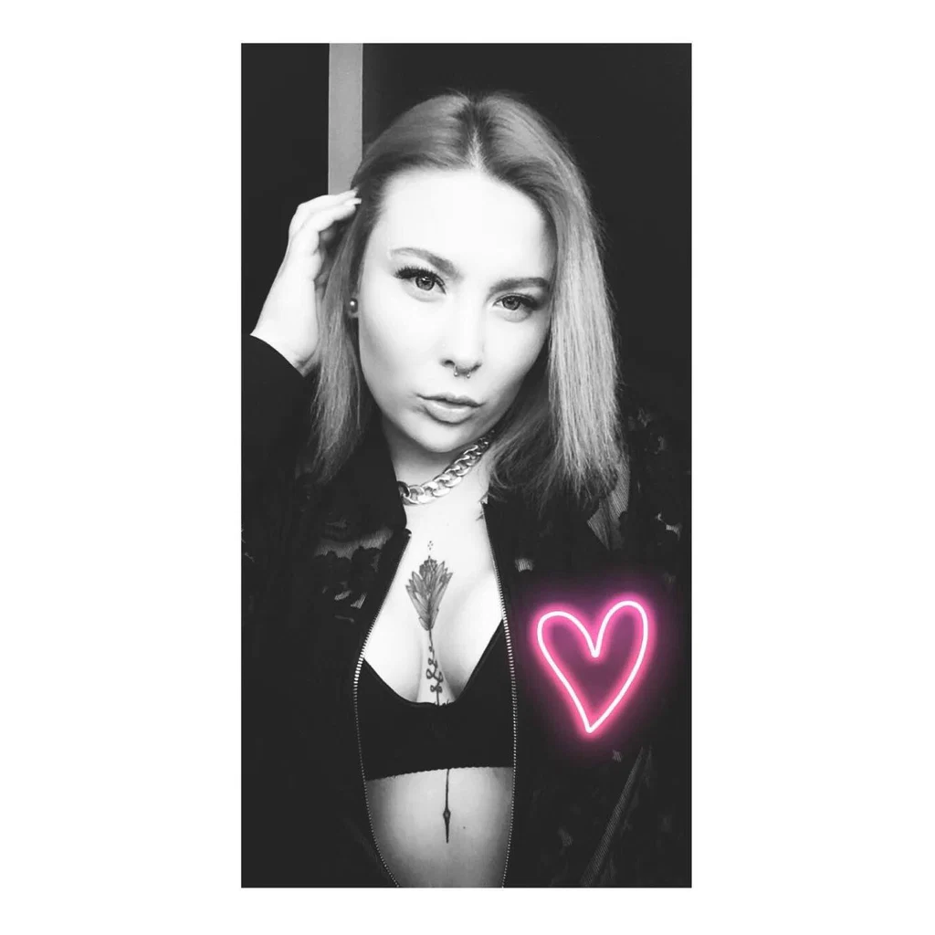 Sima's avatar