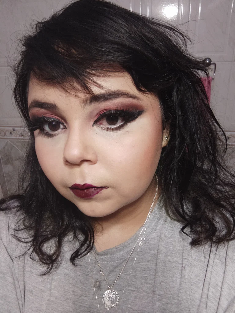 Luísa's avatar