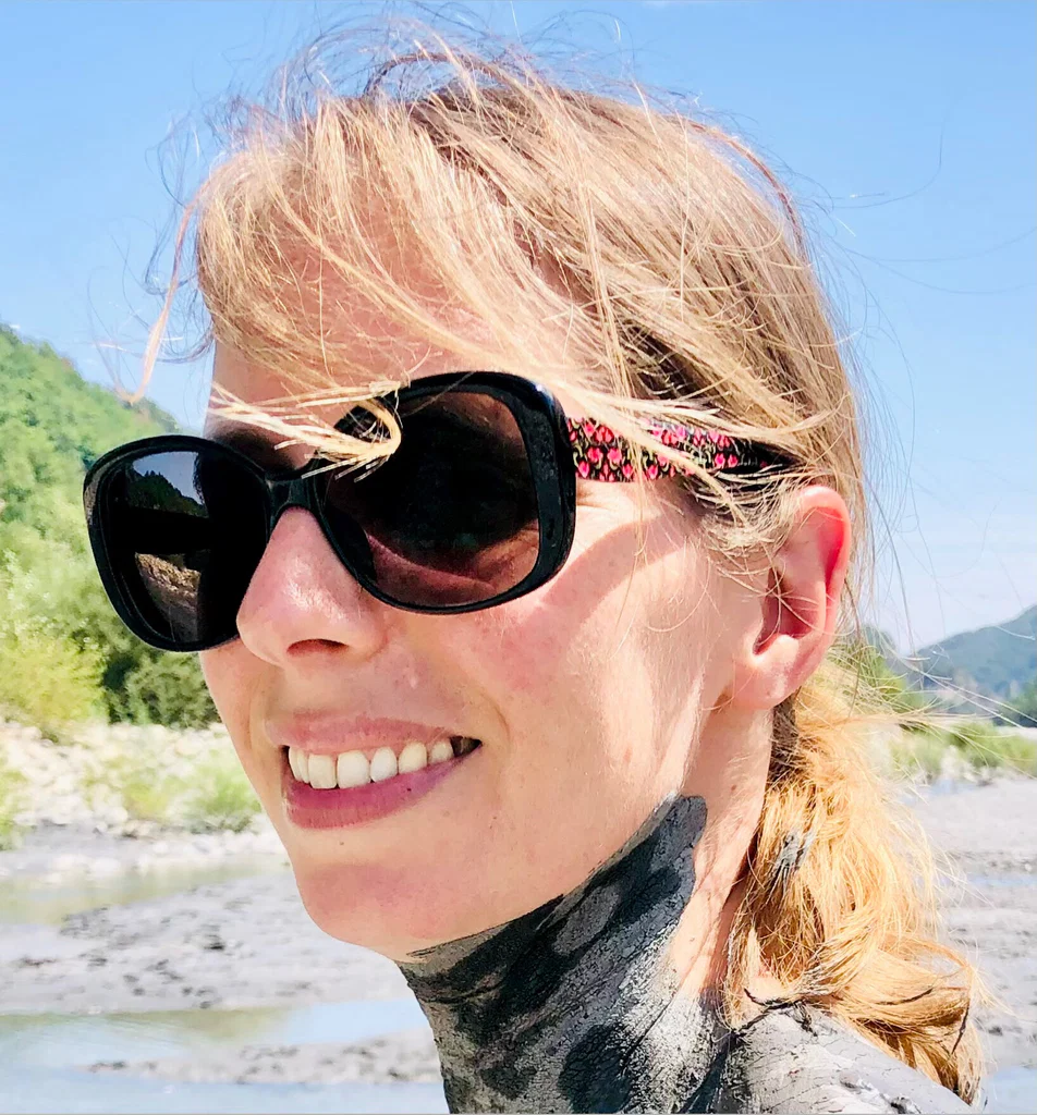 Helen's avatar