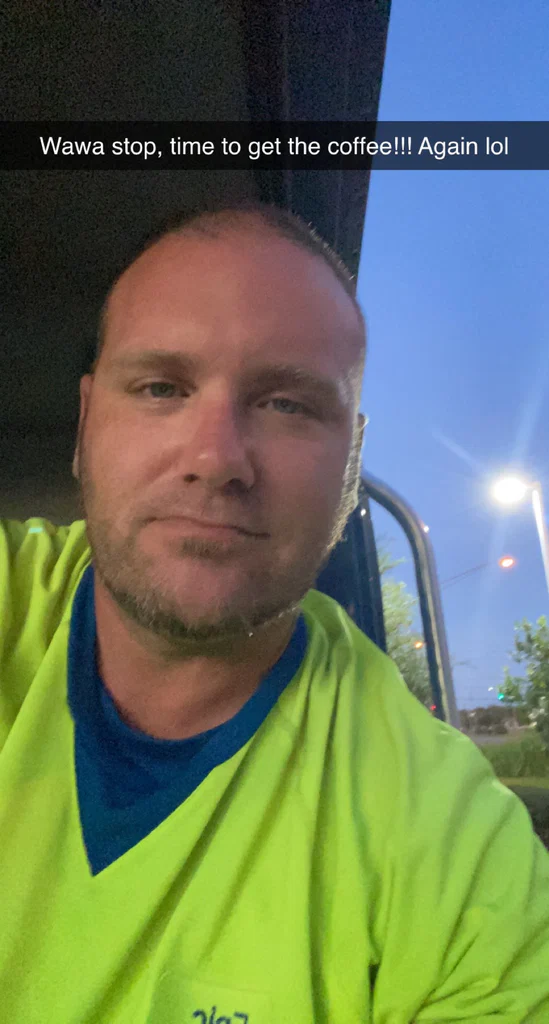Tatted redneck's avatar