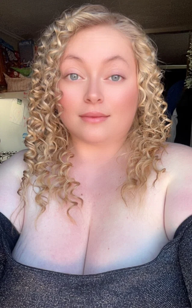 𝒶𝓁𝑒𝓍𝒾𝓈's avatar