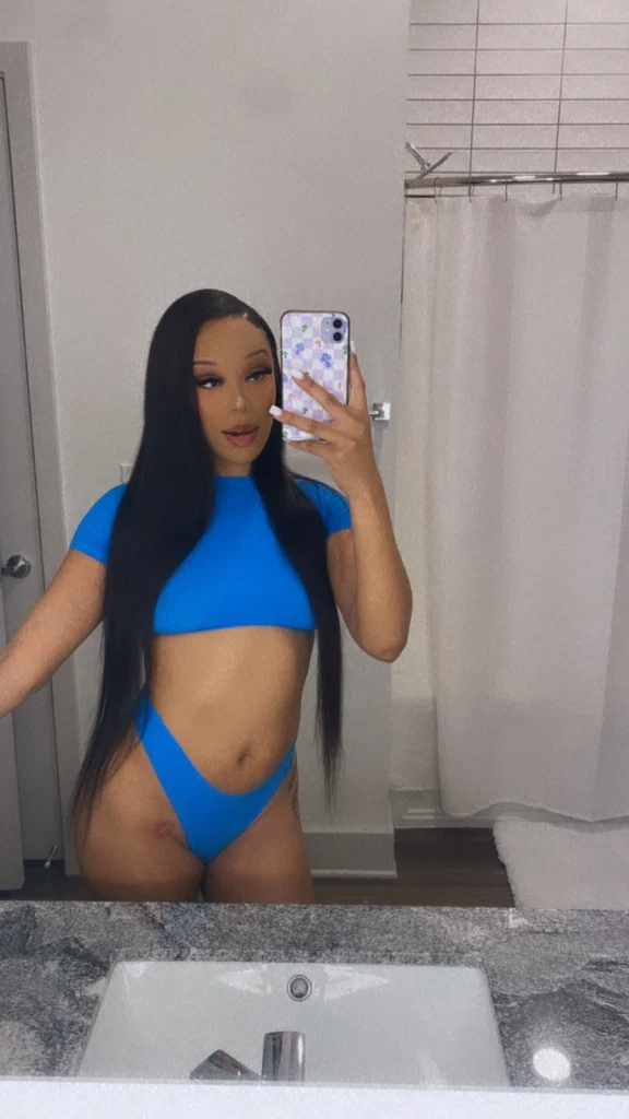PrettyP 💦's avatar