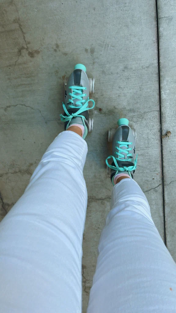 Petite Asian Feet
